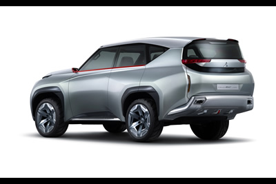 MITSUBISHI GC- PHEV Full Size SUV CONCEPT